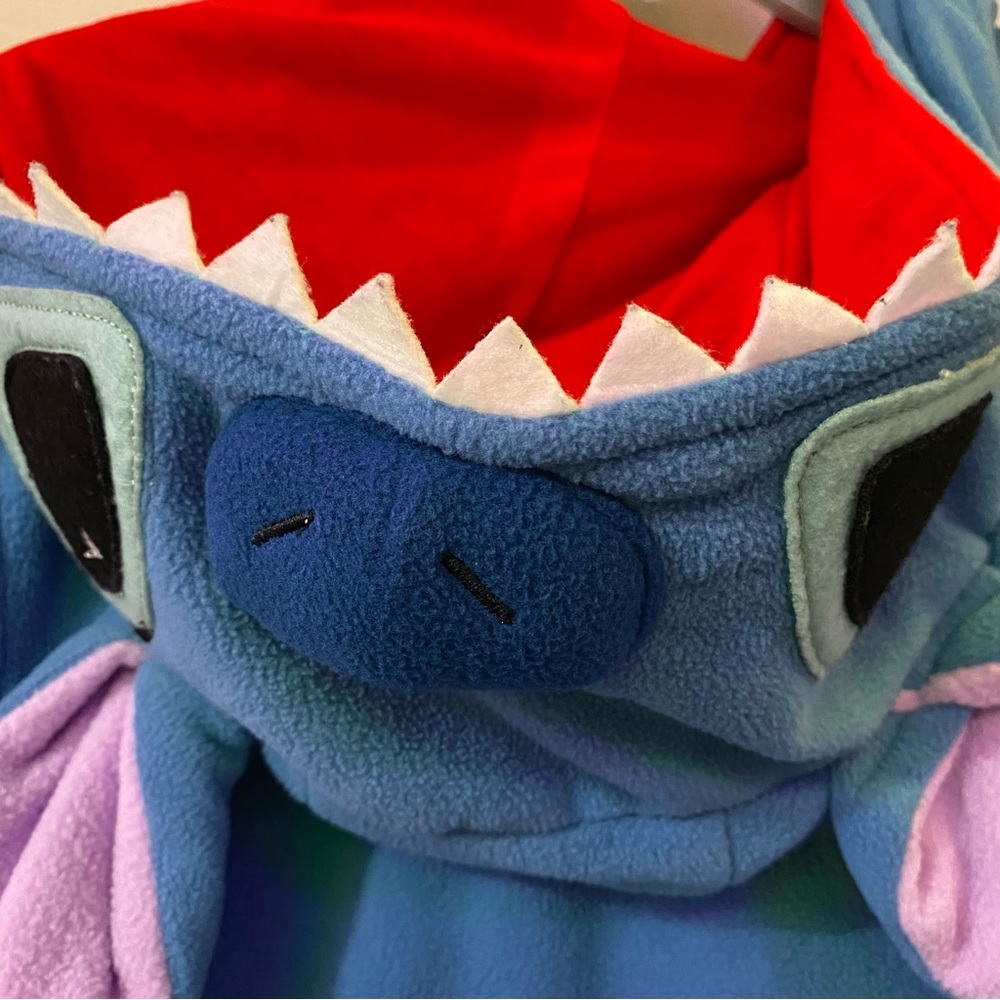 stitch sweater with hood NWOT from lilo and stitch disney inspired - Picture 6 of 8
